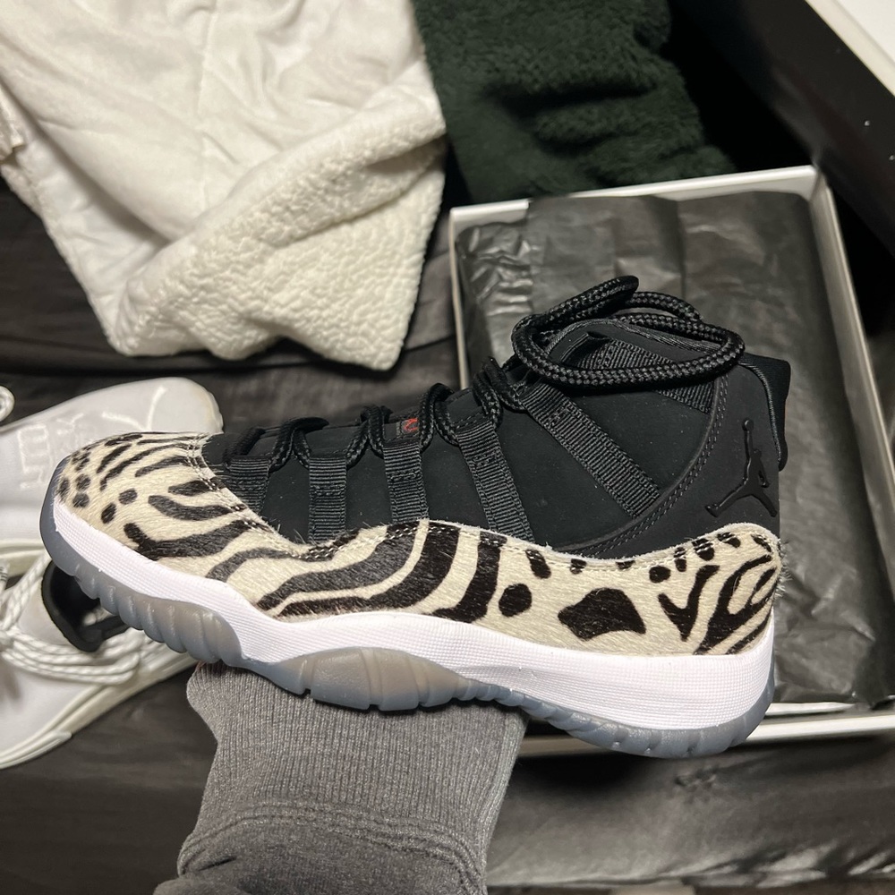 Animal instinct jordan 11